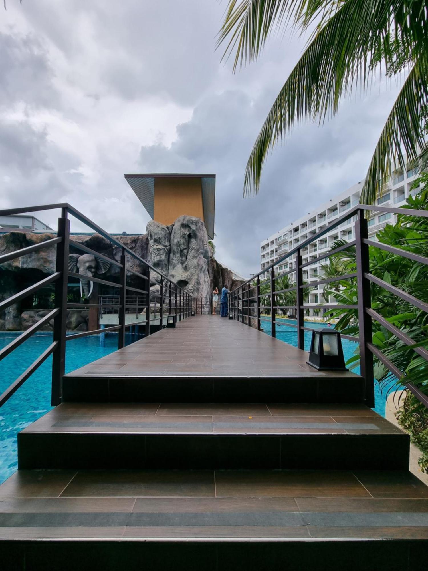 Laguna Beach Condo Resort 3 Maldives Pattaya Pool View ลากูน่า บีช คอนโด รีสอร์ต 3 พัทยา Jomtien Beach Exteriör bild