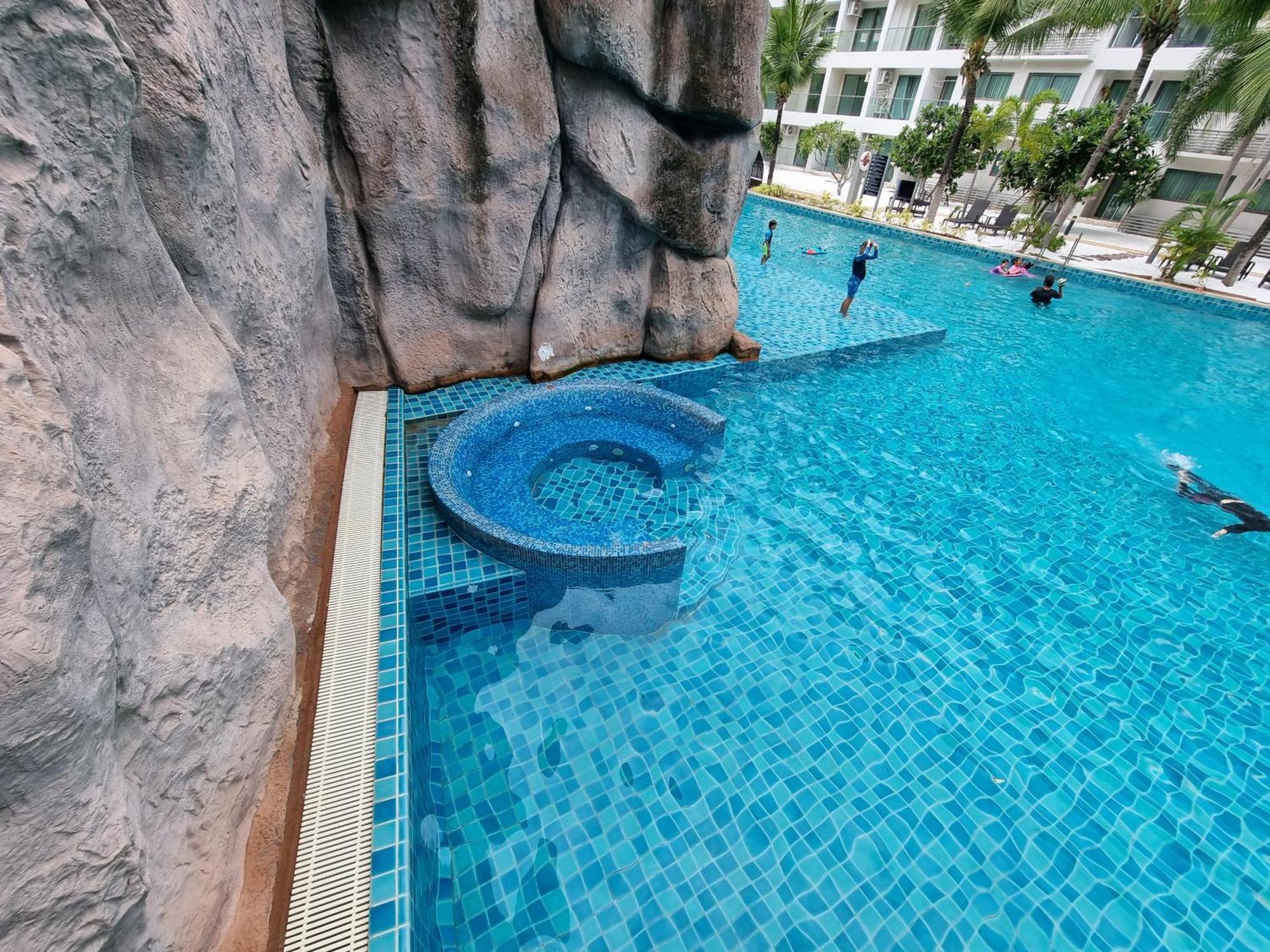 Laguna Beach Condo Resort 3 Maldives Pattaya Pool View ลากูน่า บีช คอนโด รีสอร์ต 3 พัทยา Jomtien Beach Exteriör bild
