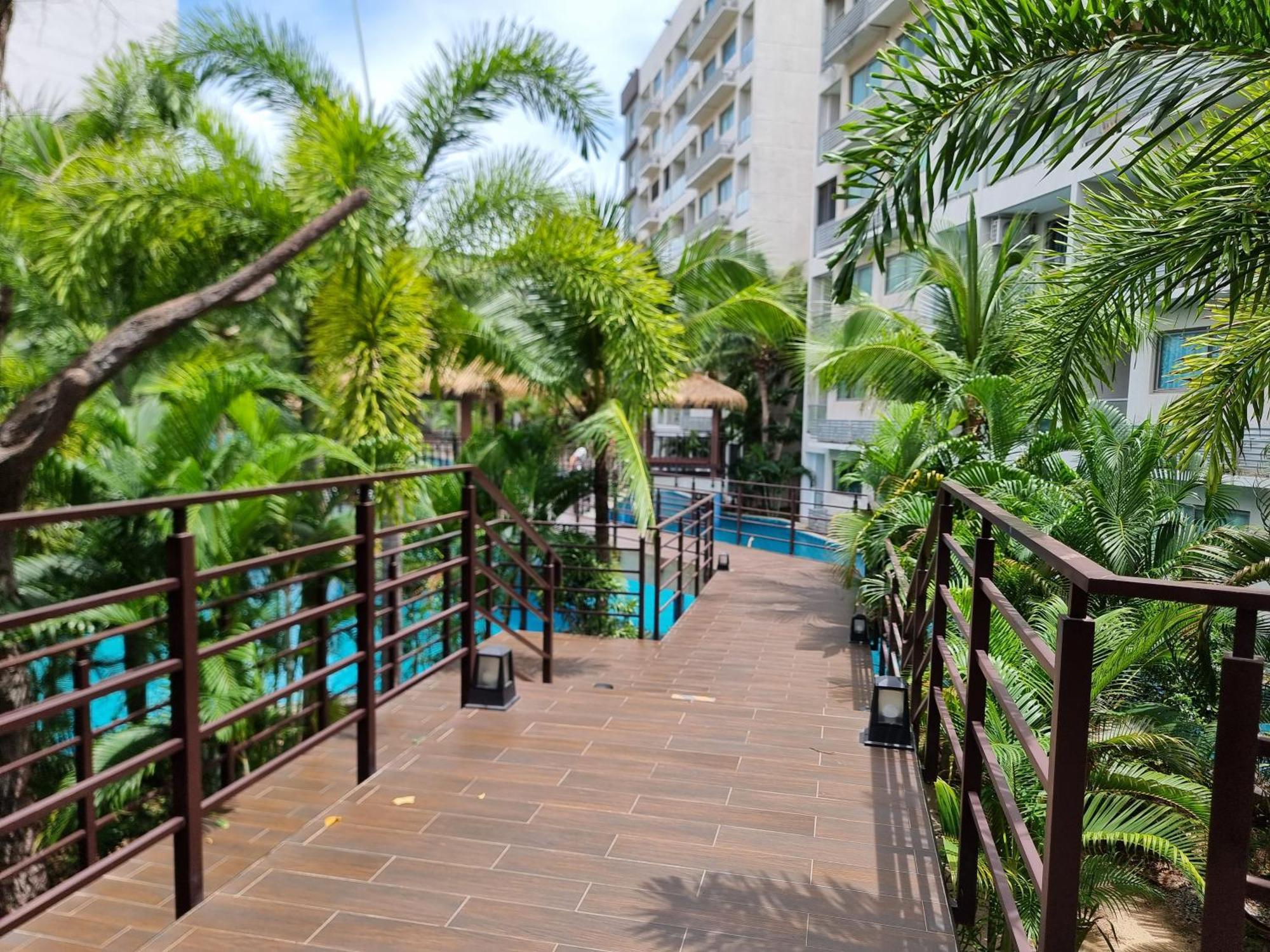 Laguna Beach Condo Resort 3 Maldives Pattaya Pool View ลากูน่า บีช คอนโด รีสอร์ต 3 พัทยา Jomtien Beach Exteriör bild