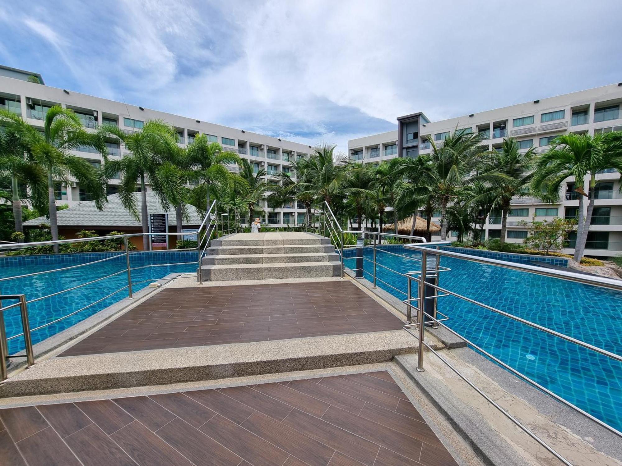 Laguna Beach Condo Resort 3 Maldives Pattaya Pool View ลากูน่า บีช คอนโด รีสอร์ต 3 พัทยา Jomtien Beach Exteriör bild