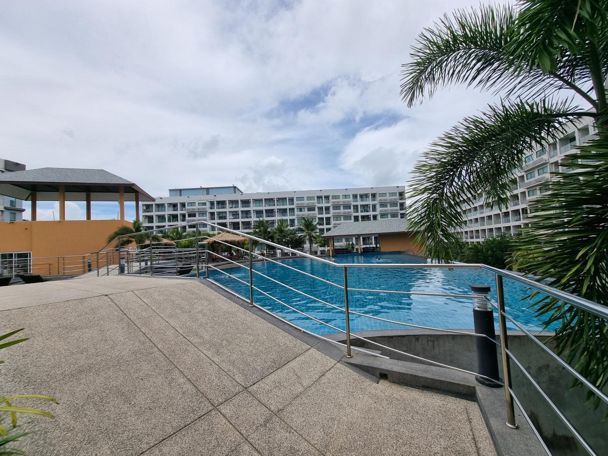 Laguna Beach Condo Resort 3 Maldives Pattaya Pool View ลากูน่า บีช คอนโด รีสอร์ต 3 พัทยา Jomtien Beach Exteriör bild